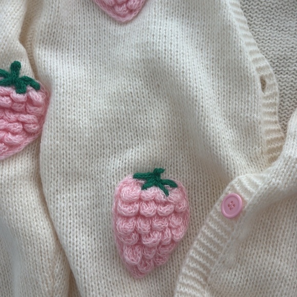 Strawberry cardigan - Small - Picture 3 of 5